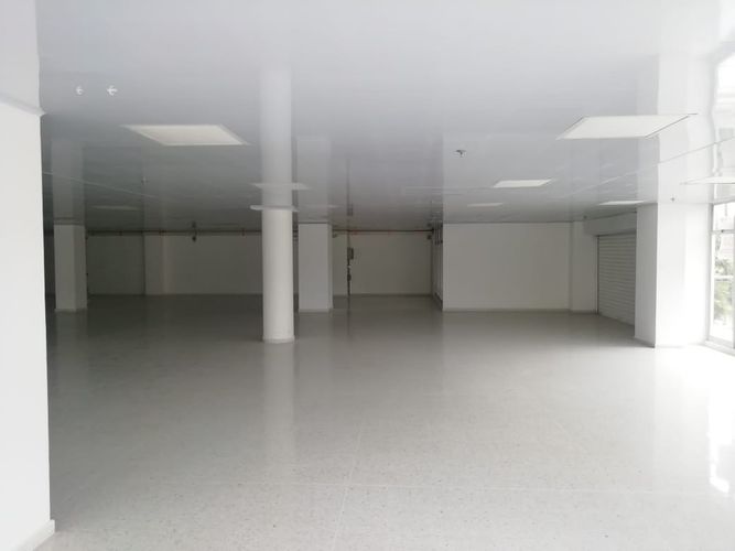 Local en arriendo en Ipanema, Neiva, 360 m² · foto 10 de 11