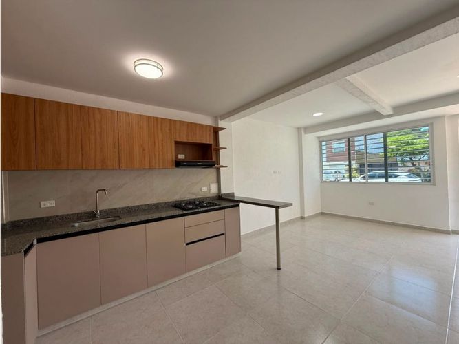 Edificio en venta en La Flora, Cali, 455 m² · foto 4 de 24