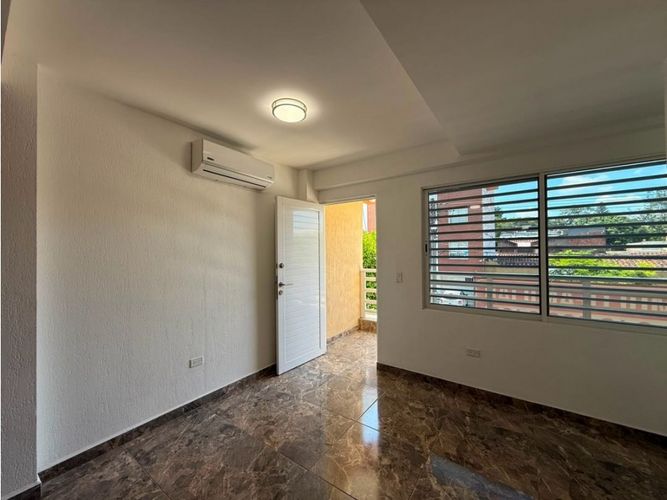 Edificio en venta en La Flora, Cali, 455 m² · foto 13 de 24