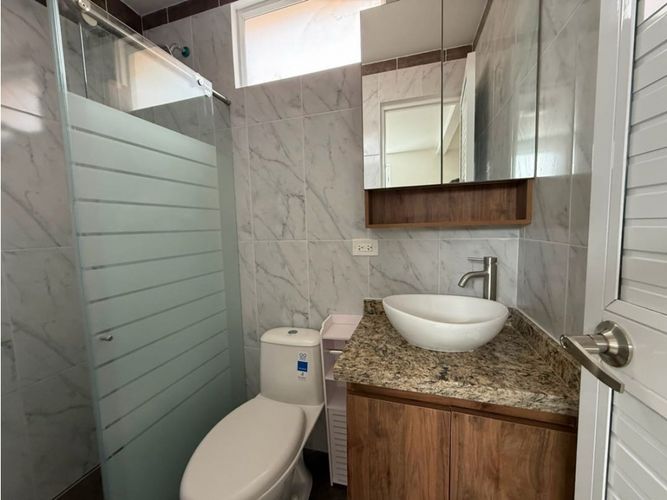 Edificio en venta en La Flora, Cali, 455 m² · foto 19 de 24