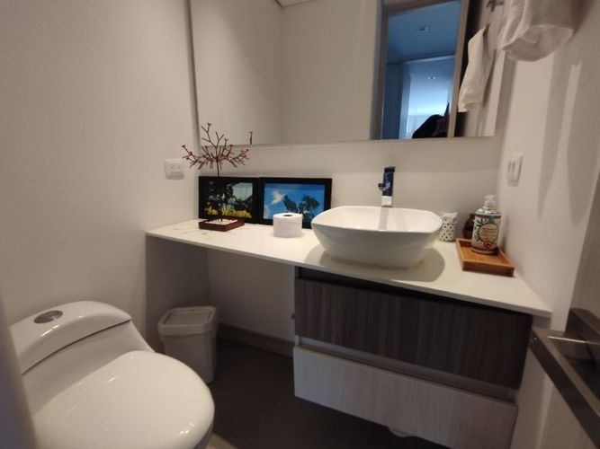 Apartamento de 3 alcobas en arriendo en Loma Benedictinos, Envigado, 170 m² · foto 14 de 17