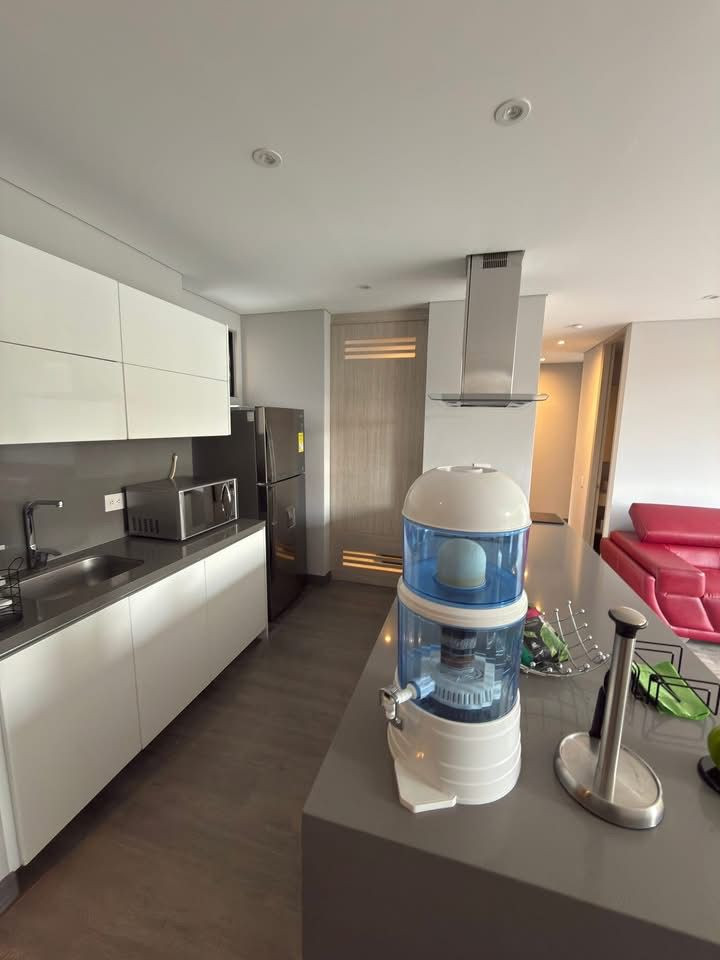 Apartamento en arriendo en Chicó Reservado, Bogotá · foto 2 de 10