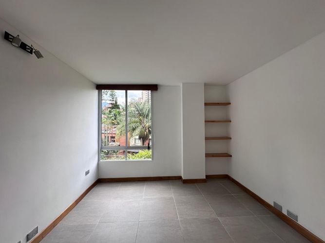 Apartamento de 2 alcobas en arriendo en El Poblado, Medellín, 53 m² · foto 6 de 14