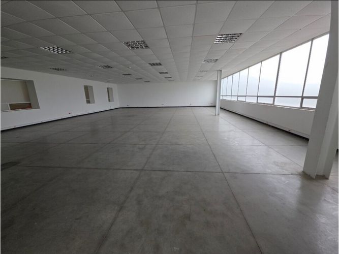 Bodega en venta en Canavita, Tocancipá, 1475 m² · foto 3 de 7