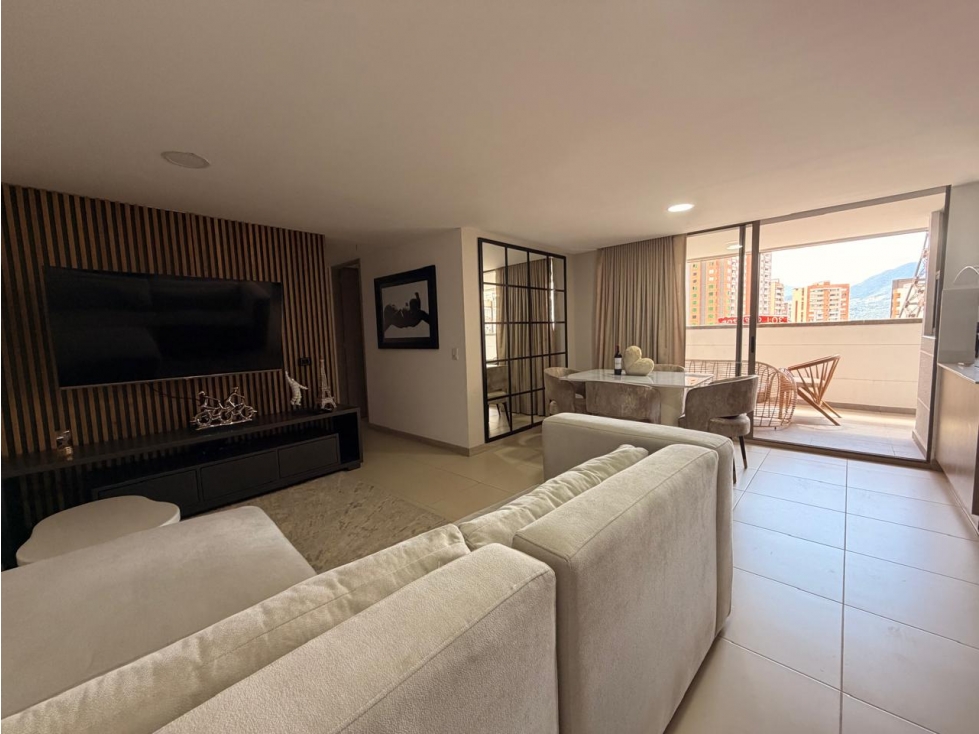 Apartamento en venta en El Carmelo, Sabaneta · foto 2 de 16