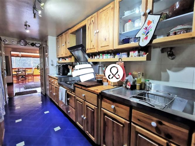 Apartamento de 3 alcobas en venta en Los Rosales, Bogotá, 284 m² · foto 12 de 22