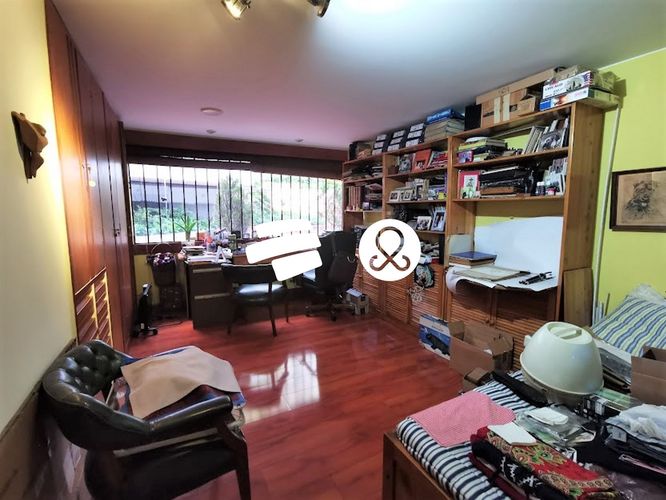 Apartamento de 3 alcobas en venta en Los Rosales, Bogotá, 284 m² · foto 19 de 22