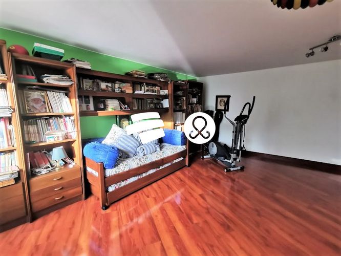 Apartamento de 3 alcobas en venta en Los Rosales, Bogotá, 284 m² · foto 20 de 22