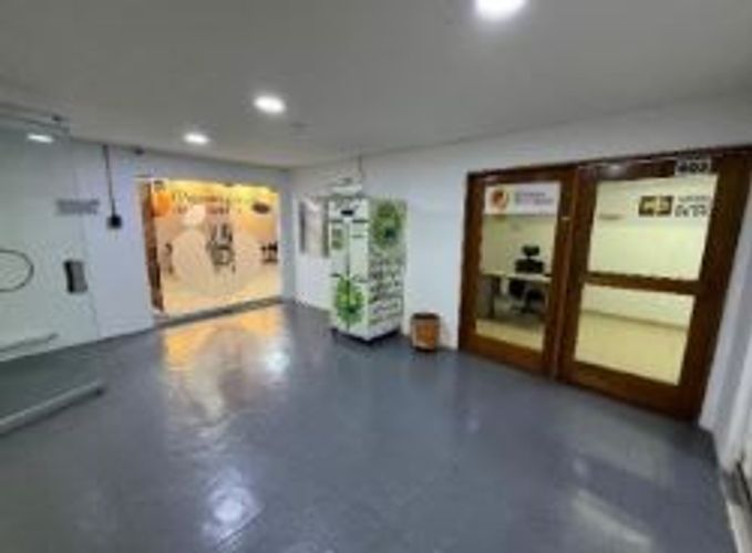 Oficina en venta en La Candelaria, Medellín, 91 m² · foto 6 de 10