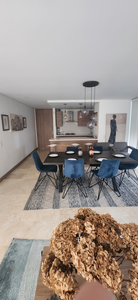 Apartamento en arriendo en Castropol, Medellín · foto 9 de 22