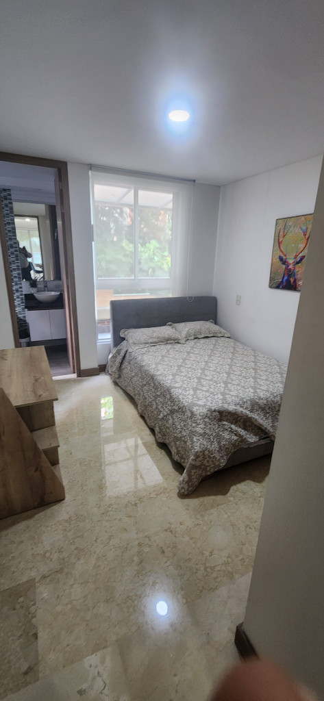 Apartamento en arriendo en Castropol, Medellín · foto 20 de 22