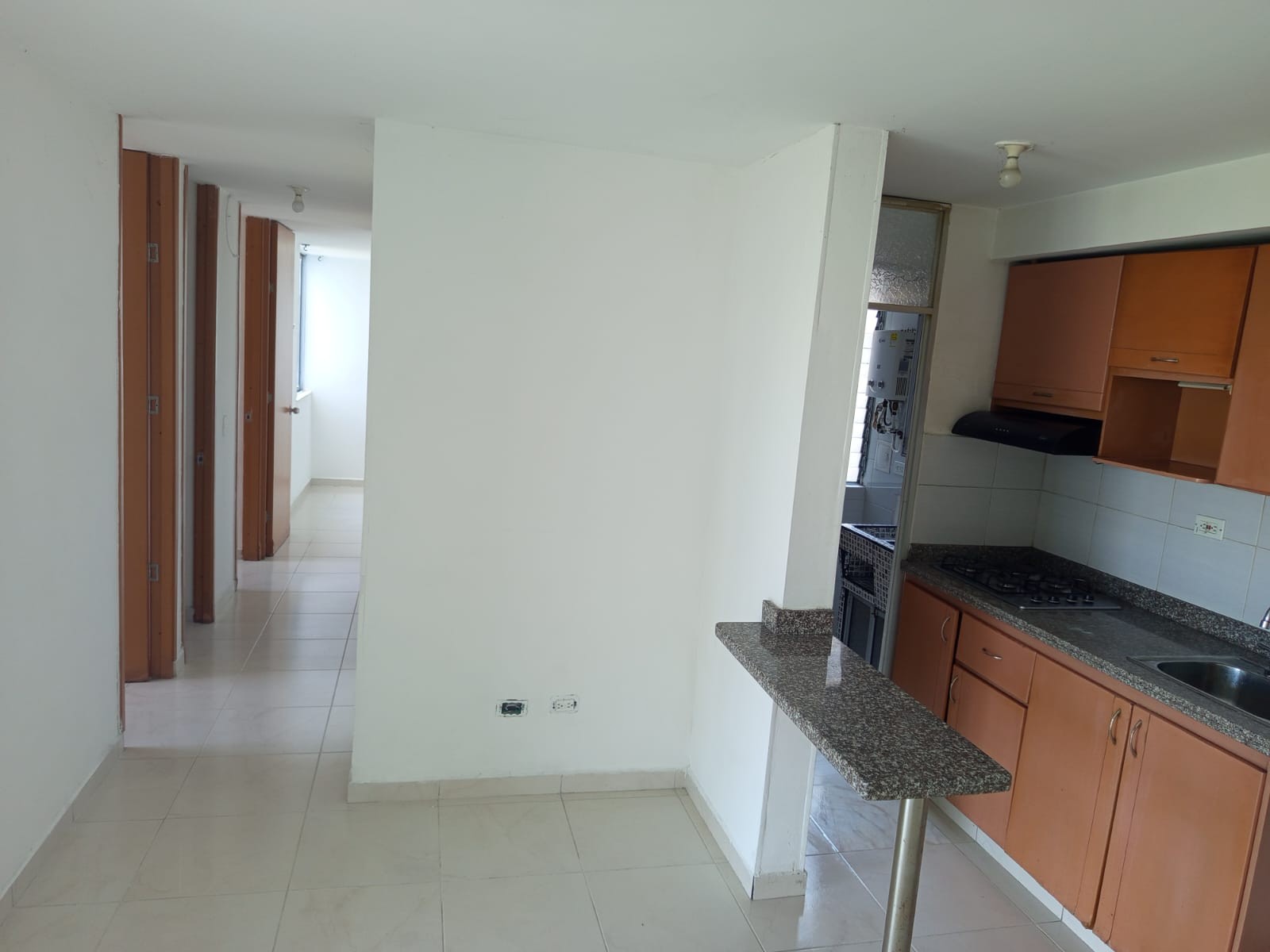 Apartamento en venta en Condina, Pereira · foto 2 de 16