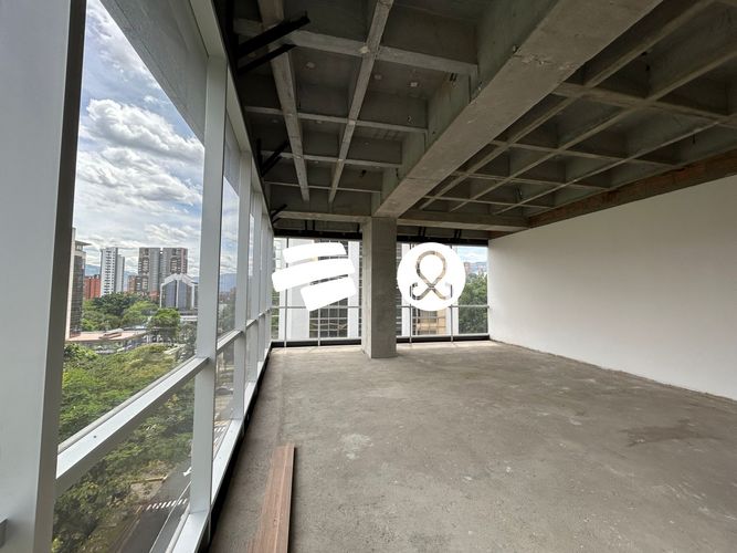 Oficina en venta en El Poblado, Medellín, 55 m² · foto 5 de 8