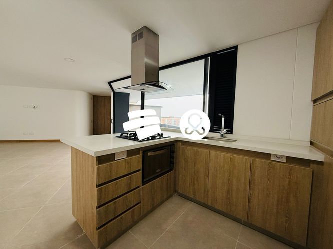 Apartamento de 3 alcobas en venta en Loma Del Indio, Medellín, 111 m² · foto 14 de 15