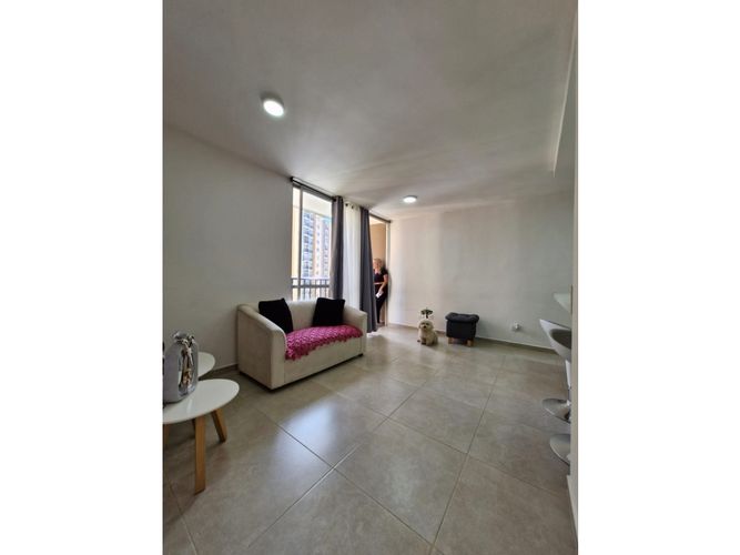 Apartamento de 2 alcobas en venta en Cimarronas, Rionegro, 52 m² · foto 8 de 15