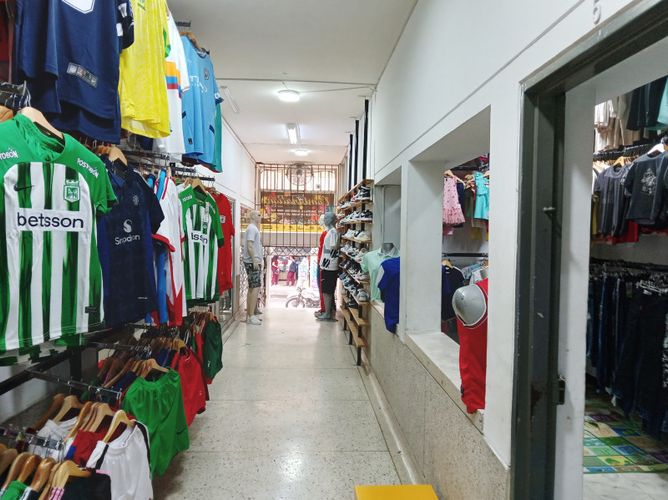 Edificio en venta en Central, Palmira, 1689 m² · foto 14 de 24