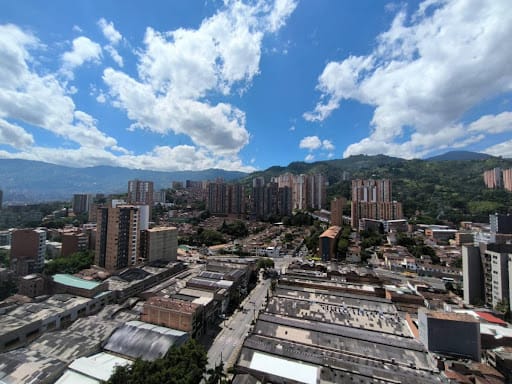 Apartamento de 3 alcobas en arriendo en Manuel Restrepo, Sabaneta, 77 m² · foto 11 de 15