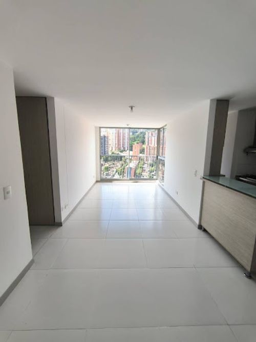 Apartamento de 3 alcobas en arriendo en Manuel Restrepo, Sabaneta, 77 m² · foto 12 de 15