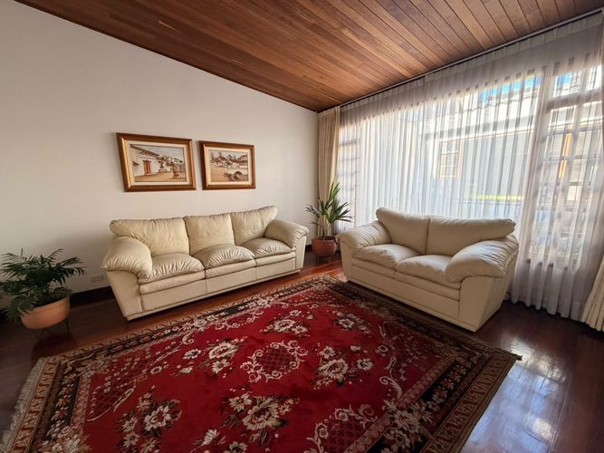 Casa en venta en Santa Barbara, Bogotá · foto 5 de 24