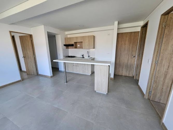 Apartamento de 2 alcobas en venta en Fatima, Itagüí, 63 m² · foto 7 de 18
