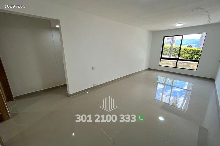 Apartamento de 3 alcobas en venta en El Tesoro, Medellín, 78 m² · foto 2 de 21