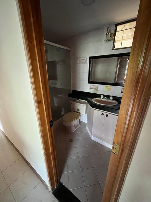 Apartamento de 3 alcobas en venta en Cabecera Del Llano, Bucaramanga, 166 m² · foto 17 de 20