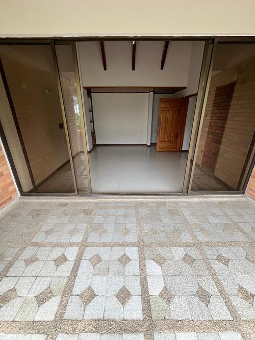 Apartamento de 3 alcobas en venta en Cabecera Del Llano, Bucaramanga, 166 m² · foto 4 de 20