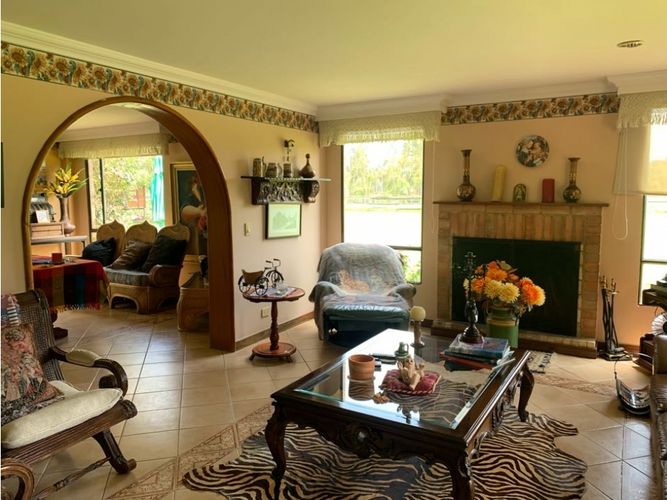 Finca en venta en Pinos Polo Club, Mosquera, 1567 m² · foto 3 de 22