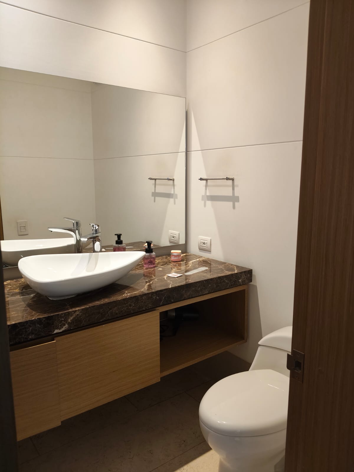 Apartamento en arriendo en Chico Norte, Bogotá · foto 5 de 5