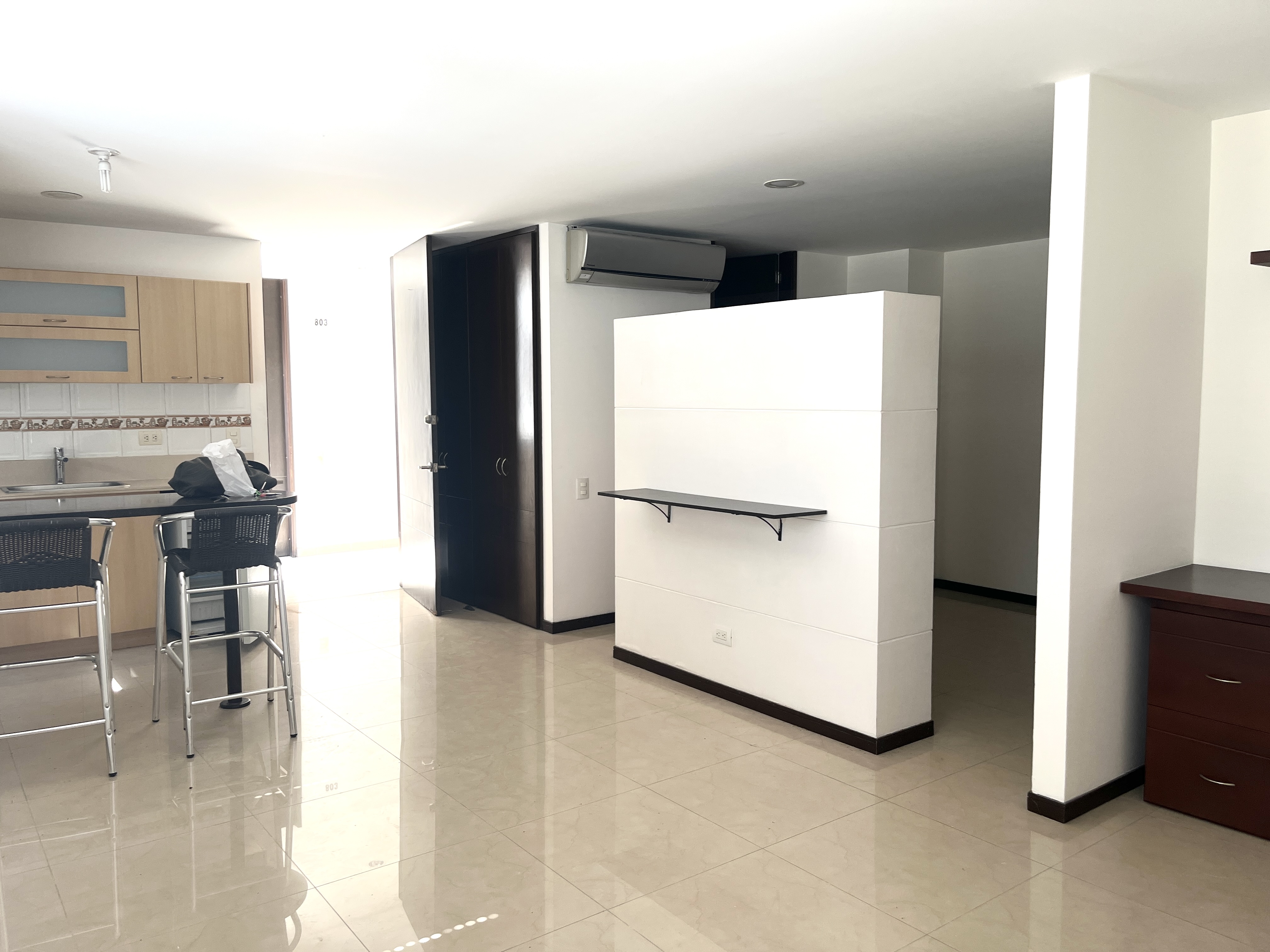 Apartaestudio en Arriendo en Versalles, Cali