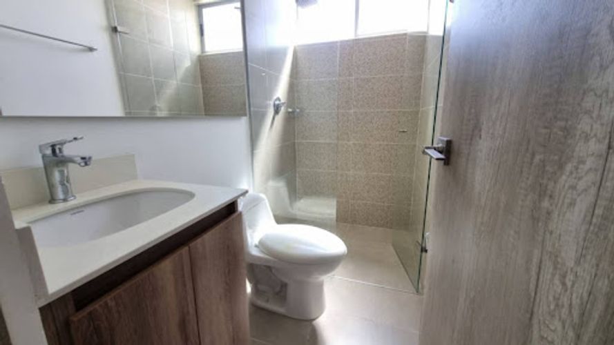 Apartamento de 2 alcobas en arriendo en Ciudad Del Río, Medellín, 68 m² · foto 8 de 17