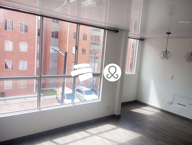 Apartamento de 2 alcobas en venta en San Pedro, Madrid, 41 m² · foto 2 de 9