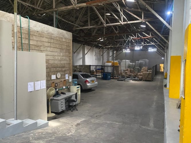 Bodega en arriendo en El Recreo, Barranquilla, 1250 m² · foto 3 de 12
