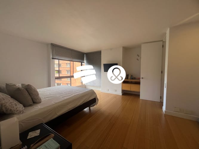 Apartamento en venta en El Poblado, Medellín · foto 14 de 24