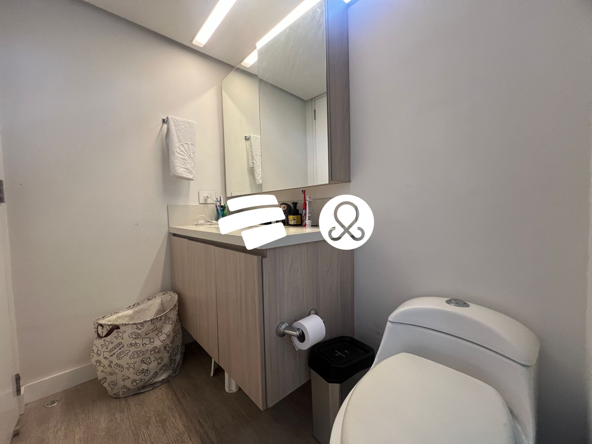 Apartamento en venta en El Poblado, Medellín · foto 18 de 24