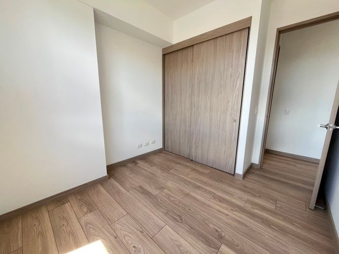 Apartamento de 3 alcobas en arriendo en El Porvenir, Rionegro, 82 m² · foto 4 de 9