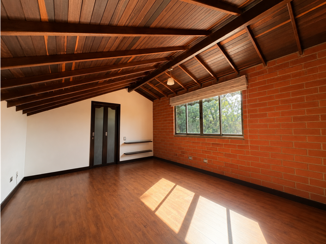Casa de 4 alcobas en venta en El Carmelo, Sabaneta, 291 m² · foto 5 de 24
