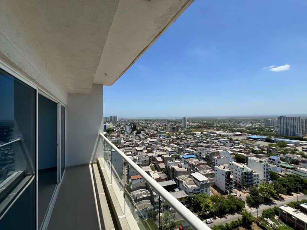 Apartamento en venta en El Recreo, Cartagena · foto 3 de 12