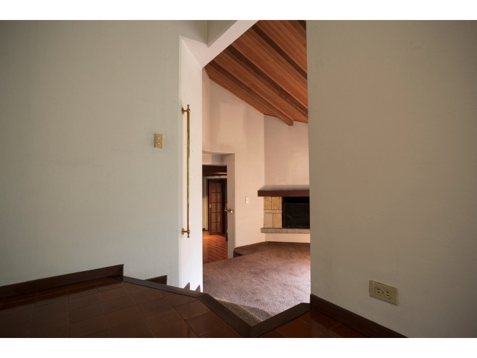 Casa en venta en Cerros De Suba, Bogotá · foto 6 de 15
