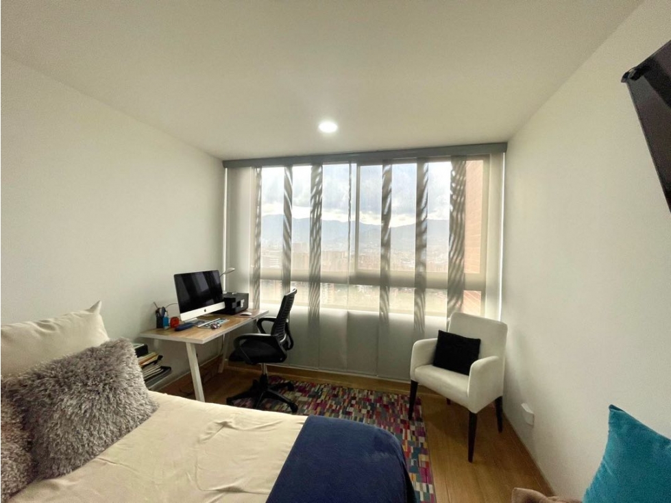 Apartamento en venta en Loma Linda, Envigado · foto 13 de 24