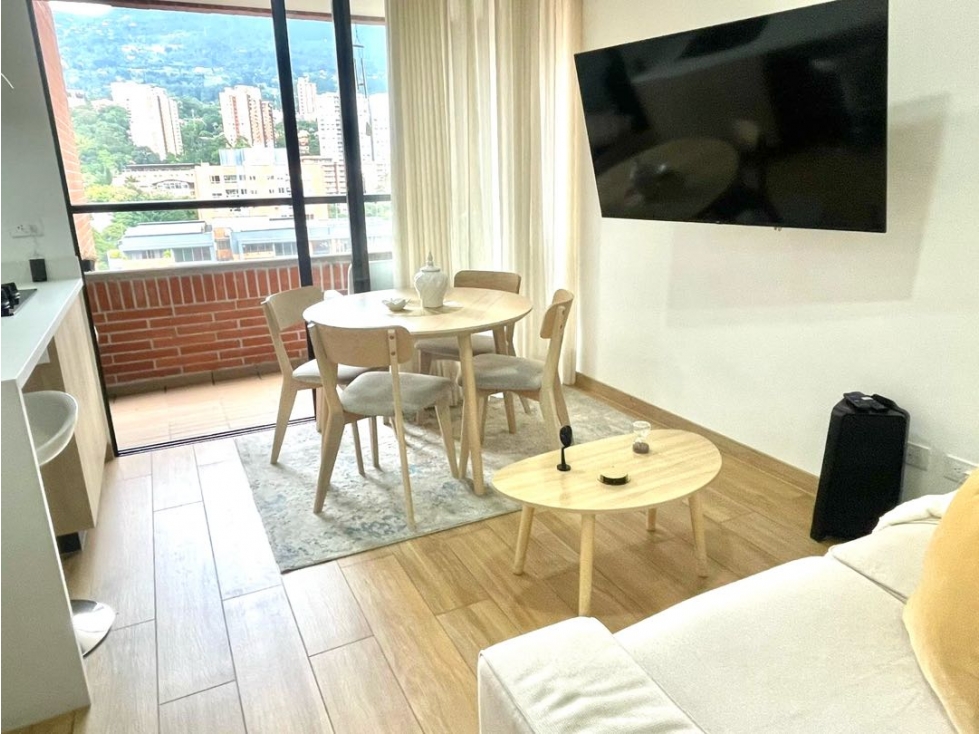 Apartamento en venta en Loma Linda, Envigado · foto 14 de 24