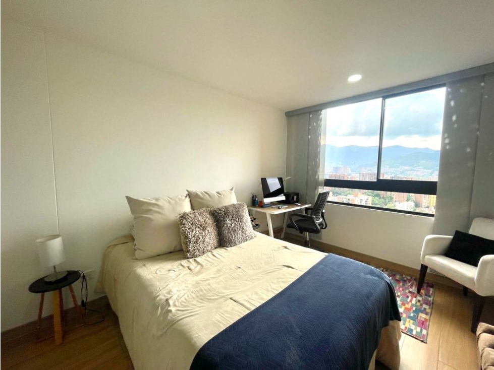 Apartamento en venta en Loma Linda, Envigado · foto 16 de 24