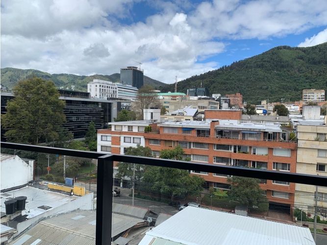 Apartamento de 3 alcobas en venta en Chicó Reservado, Bogotá, 222 m² · foto 16 de 24