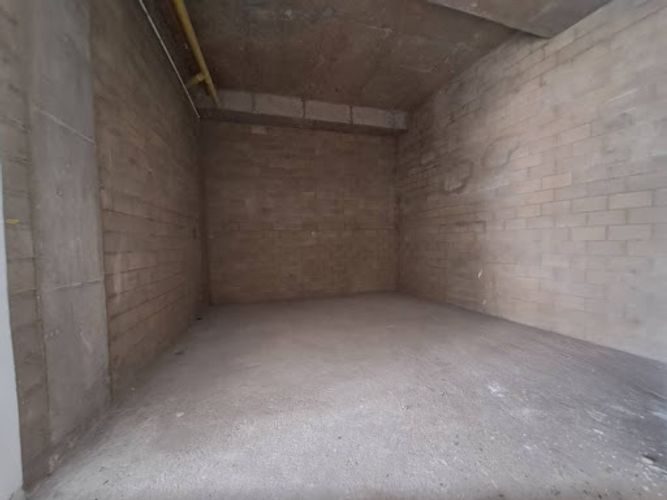 Local en arriendo en La America, Medellín, 29 m² · foto 2 de 11