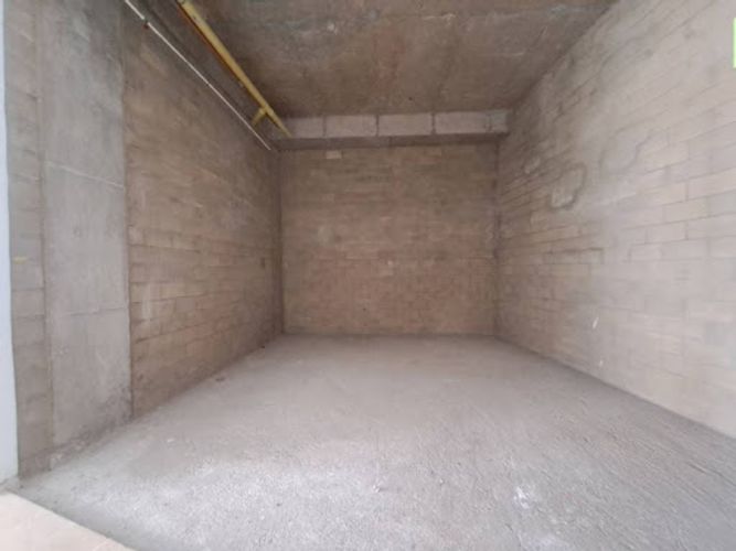 Local en arriendo en La America, Medellín, 29 m² · foto 4 de 11
