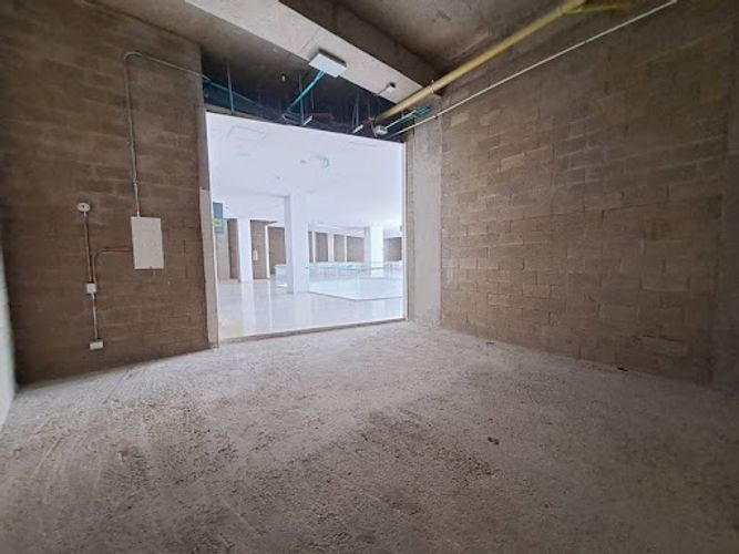Local en arriendo en La America, Medellín, 29 m² · foto 6 de 11
