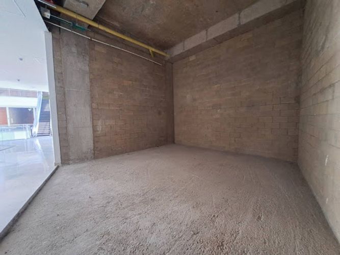 Local en arriendo en La America, Medellín, 29 m² · foto 7 de 11