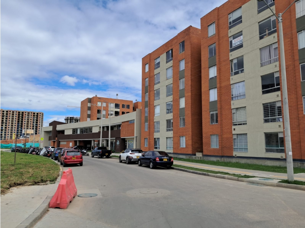 Apartamento en venta en Guaymaral, Bogotá · foto 6 de 13