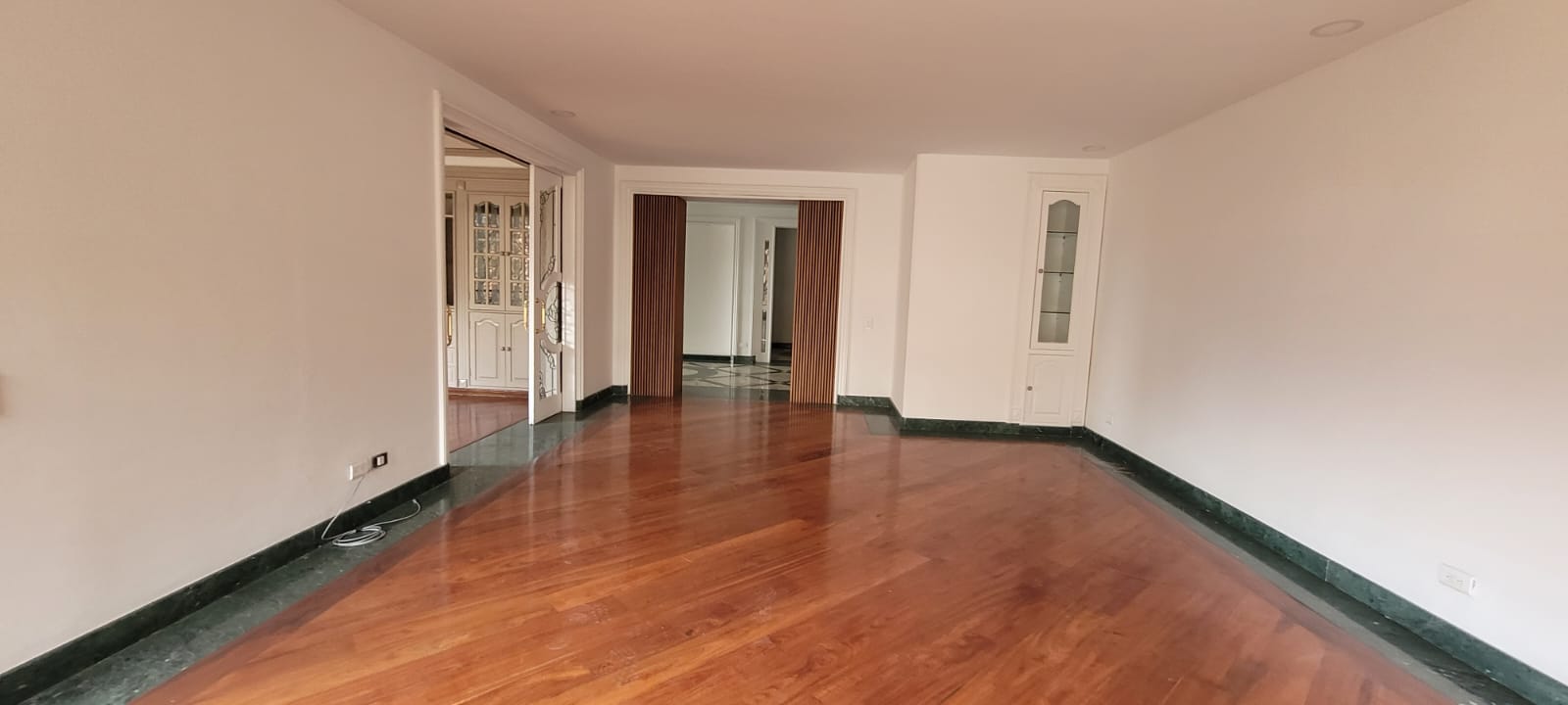 Apartamento en venta en La Cabrera, Bogotá · foto 2 de 24