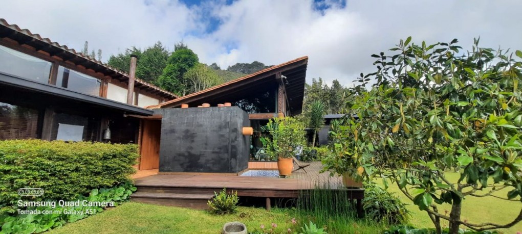 5BR Country House in Aeropuerto for Sale - 2